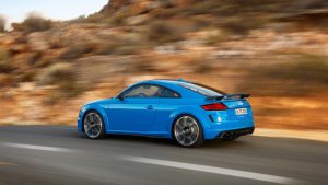 fcf0ff68-2020-audi-tt-rs-18