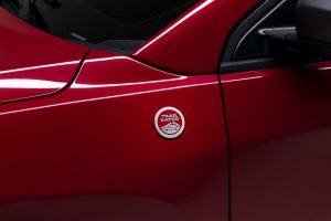 070f1667-2019-jeep-compass-phev-6