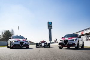 0f31de1e-alfa-romeo-giulia-stelvio-qv-racing-24