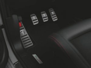 27c0013f-abarth-595-esseesse-39