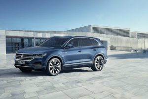 50179f09-vw-touareg-wins-german-design-award-9