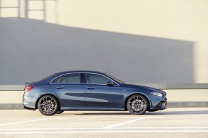 57637207-2020-mercedes-amg-35-sedan-21