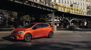 58b686eb-2019-renault-clio-16