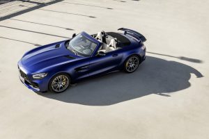 6523c651-mercedes-amg-gt-r-roadster-1
