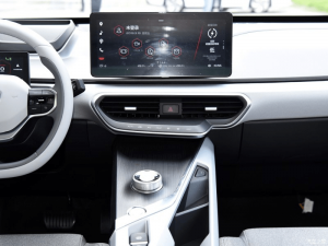 6e6a61de-geely-ge11-10