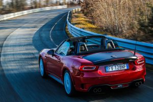 929a9993-abarth-124-rally-tribute-edition-29