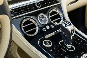 be5305da-bentley-continental-gt-v8-launched-29