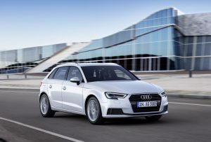 cc0e114c-2019-audi-a3-g-tron-15