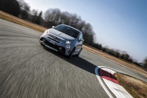 d5b1600a-abarth-595-esseesse-21