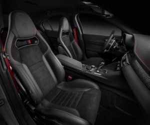 e73a003d-alfa-romeo-giulia-stelvio-qv-racing-9