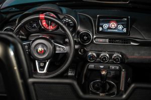 ef9eccf6-abarth-124-rally-tribute-edition-33