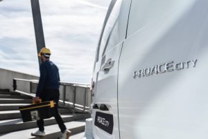 111059ec-2020-toyota-proace-city-37