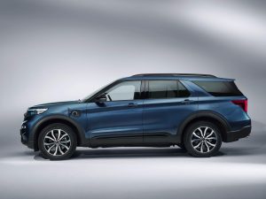 2019FordExplorer_8-LOW