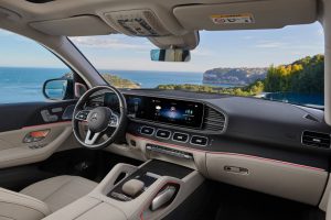 36ff3f2d-2020-mercedes-benz-gls-76