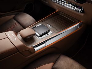 4811d293-mercedes-concept-glb-22