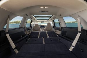 7d2ed48a-2020-mercedes-benz-gls-54