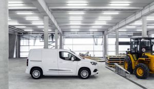 a5229097-2020-toyota-proace-city-46