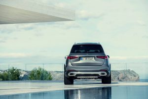 d5f6010d-2020-mercedes-benz-gls-22