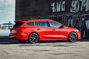287cd6ca-2019my-ford-focus-st-wagon-10
