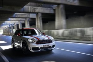 3fd05158-mini-jcw-countryman-12