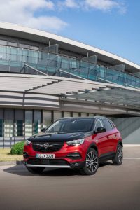 49e3dc86-2020-opel-grandland-x-hybrid4-9