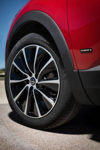 4e3ae5e2-2020-opel-grandland-x-hybrid4-10