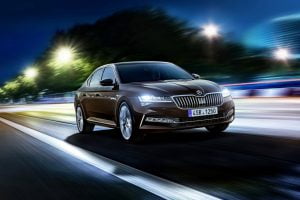 6dd65929-2020-skoda-superb-unveiled-officially-2