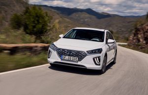 7a662315-2020-hyundai-ioniq-plug-in-10
