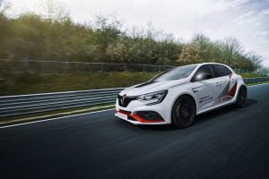BFB-RSTrophy-R-FL-78AvGBlancNacreRoulingNurburgring I