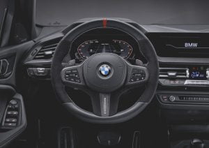 P90350991_highRes_the-all-new-bmw-1-se