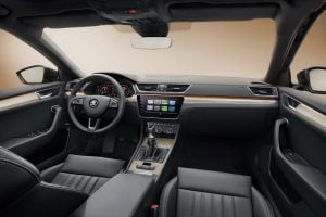 eb3831b6-2020-skoda-superb-unveiled-officially-13