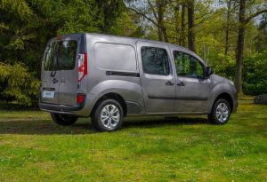 f063b23a-nissan-nv250-l2-van-17