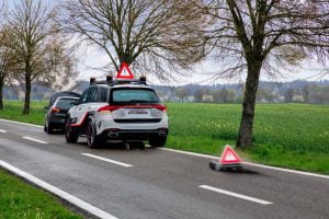 fd8b5c03-mercedes-experimental-safety-vehicle-43