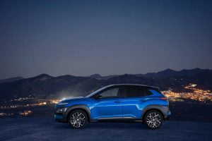 3ee91002-2020-hyundai-kona-hybrid-11