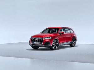 56b03f29-audi-q7-facelift-2