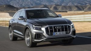 695fb9a0-audi-sq8-12