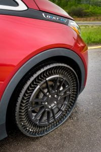 78aa769f-gm-and-michelin-airless-tires-2
