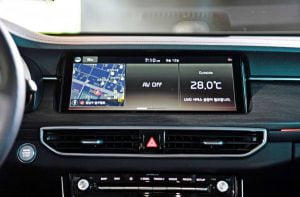 7c411a81-2020-kia-k7-premier-korea-18