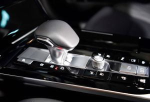 82002453-2020-kia-k7-premier-korea-24