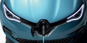 a4b2f93f-2020-renault-zoe-13