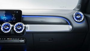 b8affa50-mercedes-benz-glb-66