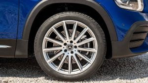 bf142f37-mercedes-benz-glb-48