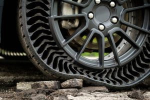 cb19cbb5-gm-and-michelin-airless-tires-4