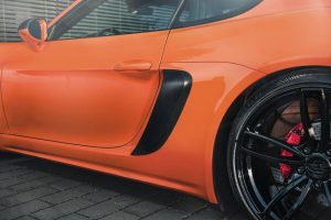 0e59e1e9-porsche-718-cayman-gt-package-by-techart-14