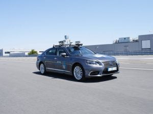 21ec4b86-lexus-ls-autonomous-car-toyota-europe-8