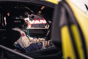 2f9b21f7-bentley-continental-gt-pikes-peak-record-4