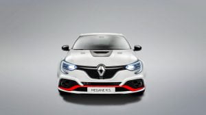 42758329-renault-megane-rs-trophyr-03