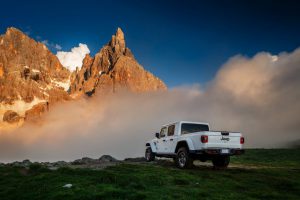 467ce09d-2020-jeep-gladiator-europe-11