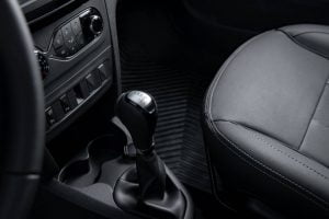 4876f465-2020-renault-logan-15