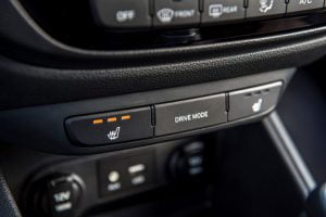 49ad48a6-2020-hyundai-accent-12